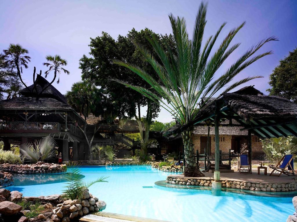 Sarova Shaba Game Lodge Archers Post エクステリア 写真