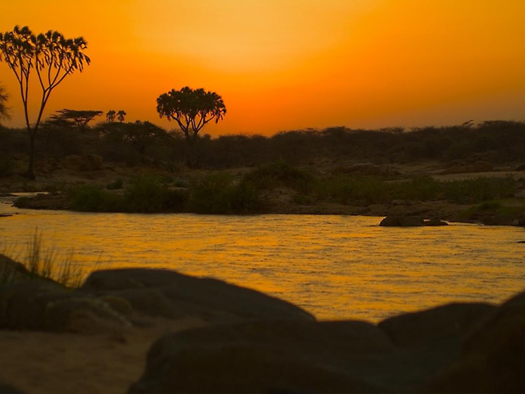 Sarova Shaba Game Lodge Archers Post エクステリア 写真